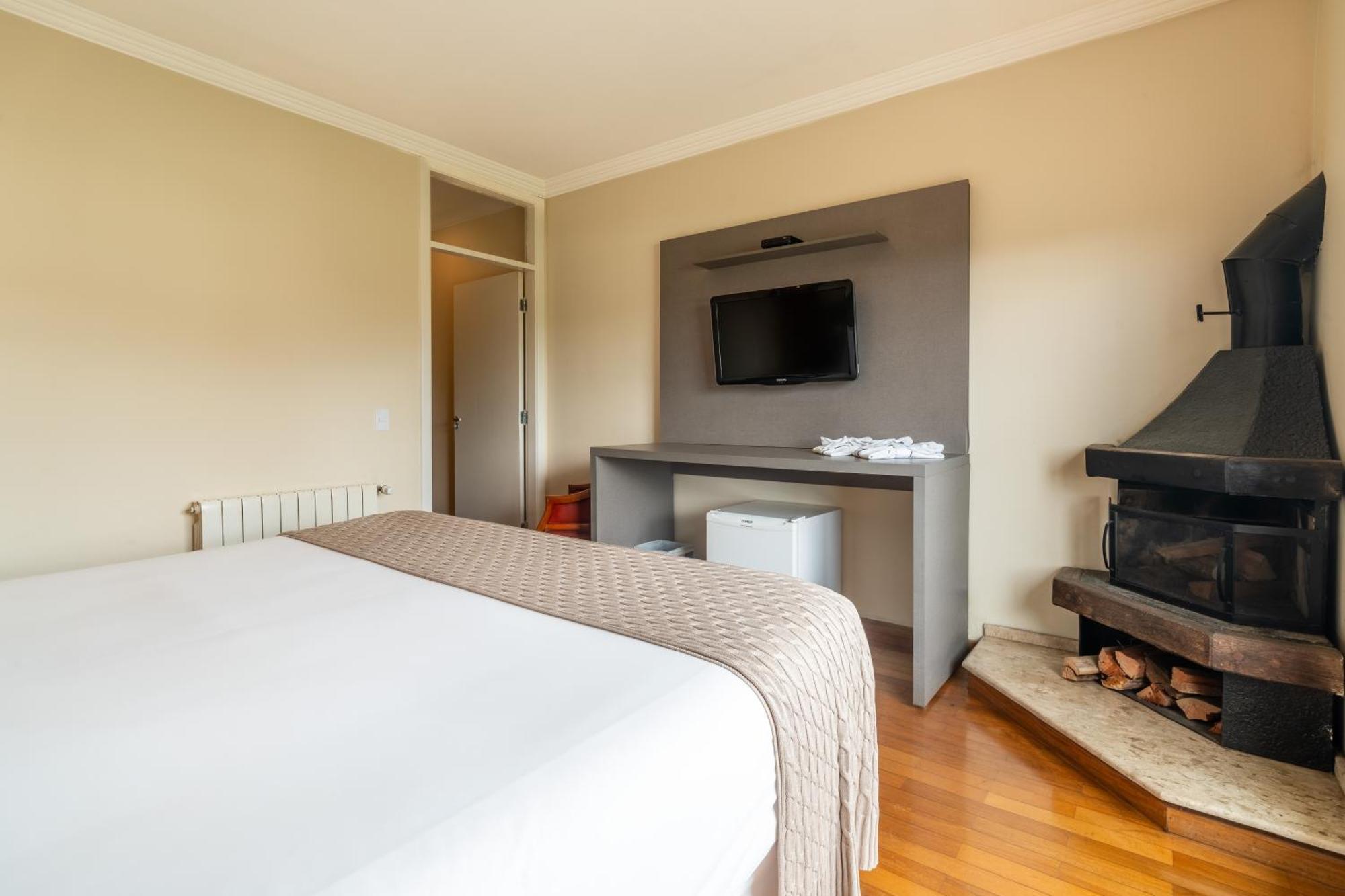 Chris Park Hotel Campos do Jordao Luaran gambar