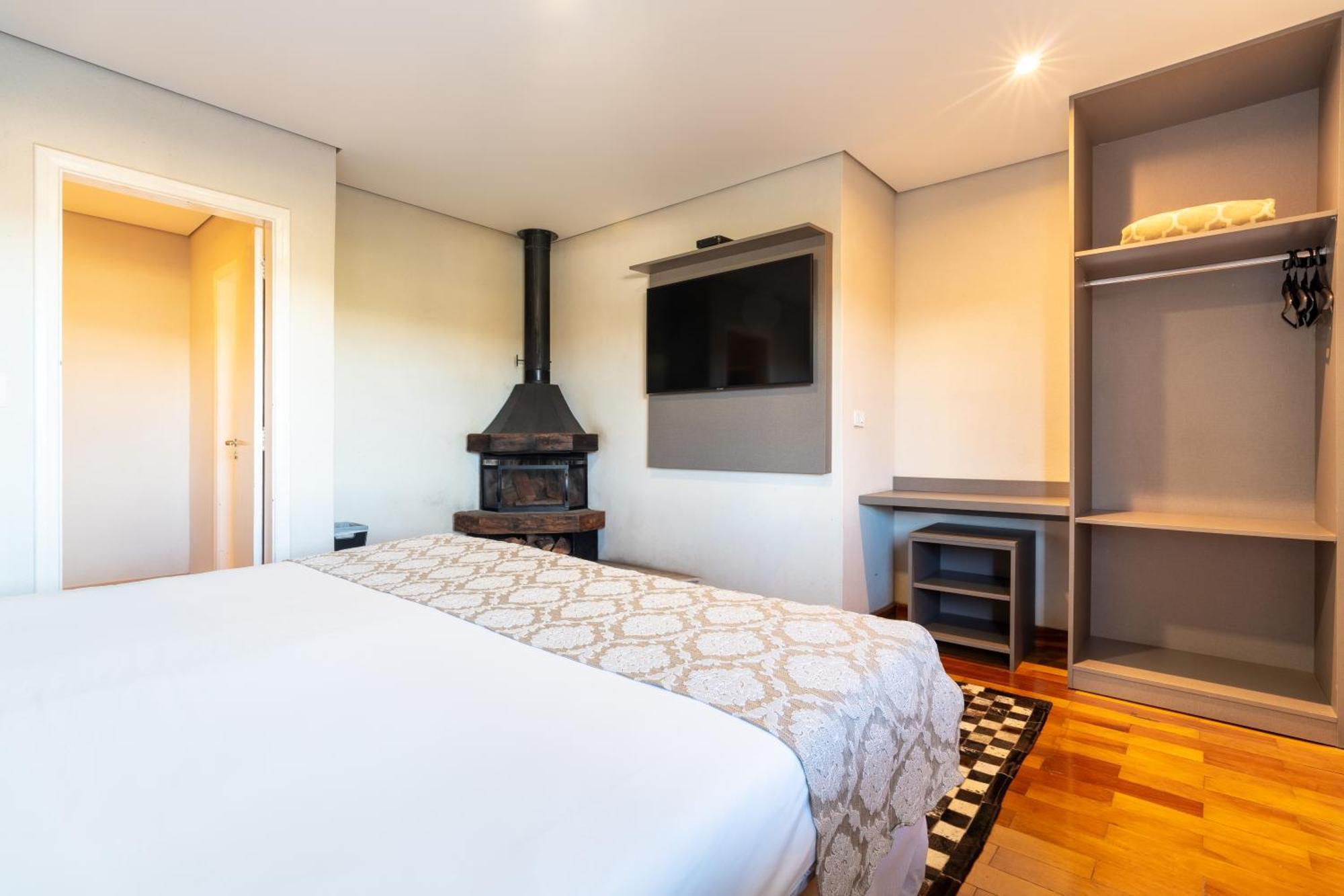 Chris Park Hotel Campos do Jordao Luaran gambar