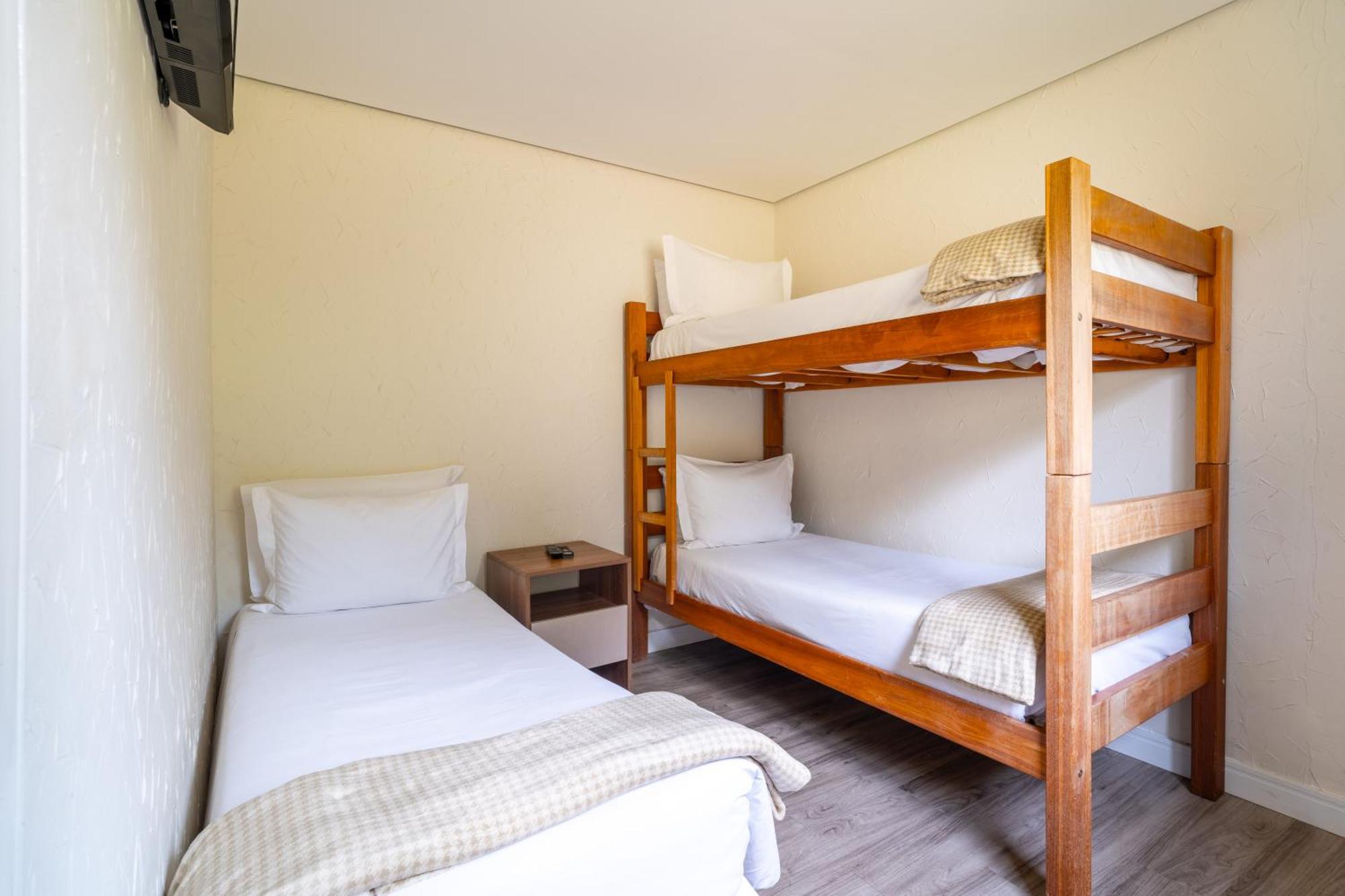 Chris Park Hotel Campos do Jordao Luaran gambar